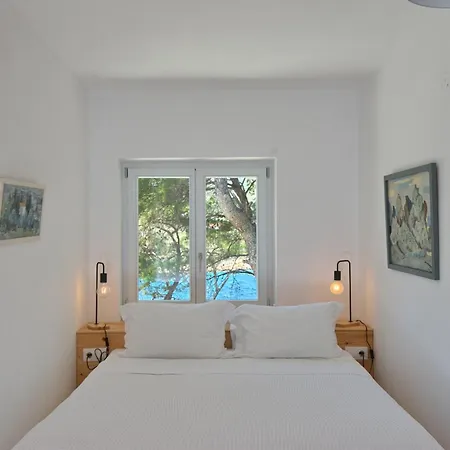 Kavos Agios Petros (Alonissos)